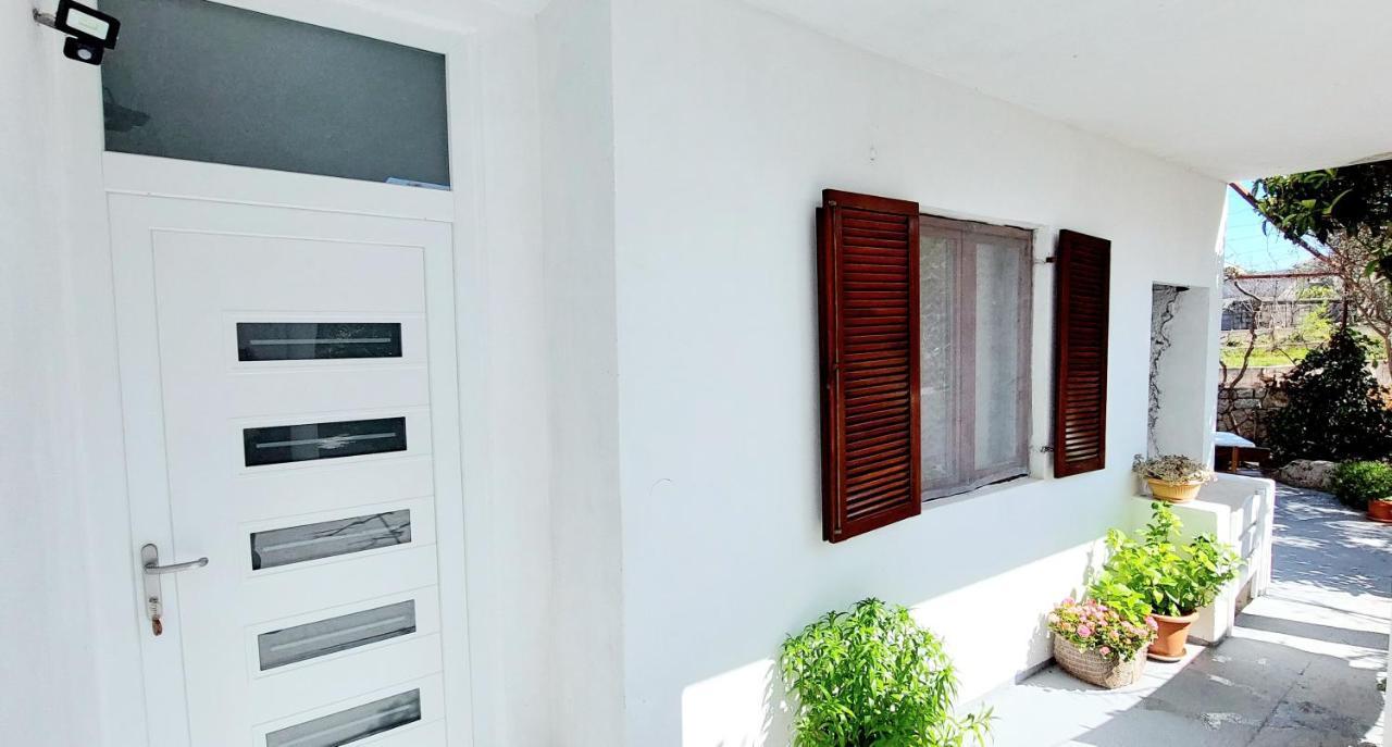 Apartment In มูร์แตร์ ภายนอก รูปภาพ