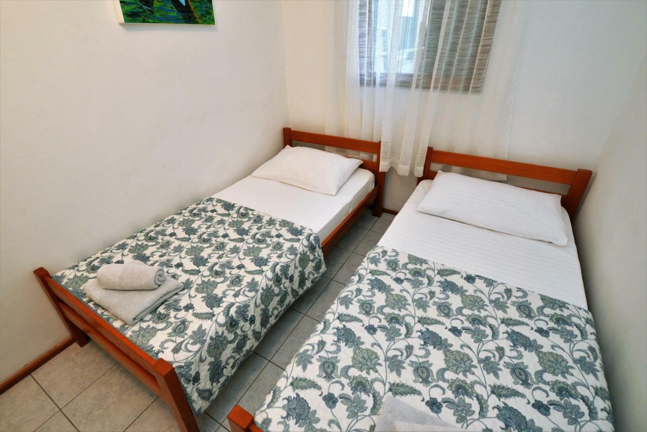Apartment In มูร์แตร์ ภายนอก รูปภาพ